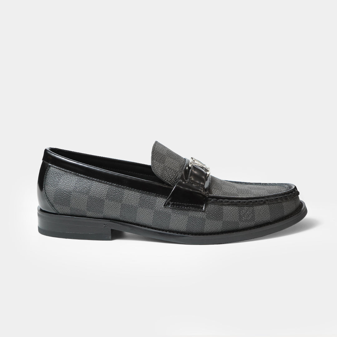 Louis Vuitton Signature Estate Gray Checked Major Loafer
