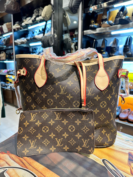 Louis Vuitton Monogram Canvas Neverfull MM Tote Bag with Pouch