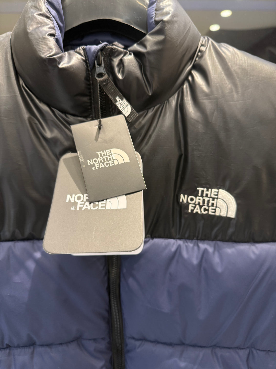 The North Face Men’s Puffer Sleeveless Jacket | Blue & Black Winter