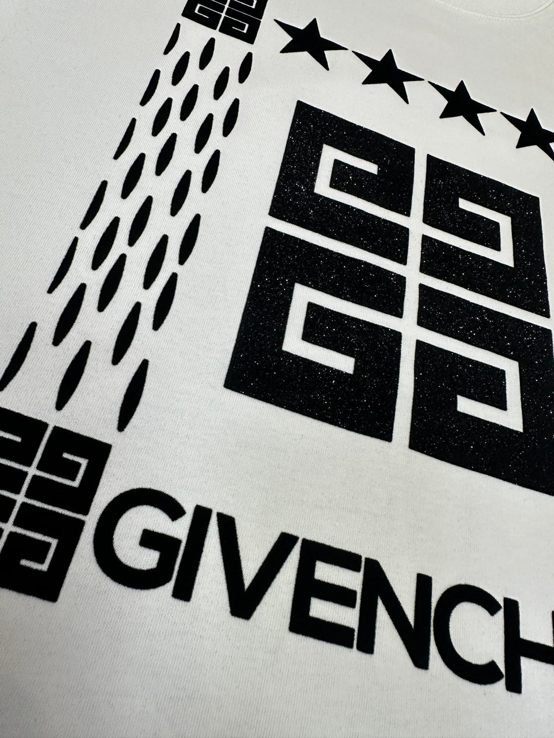 Givenchy T-shirt