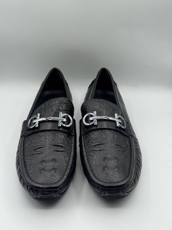 Ferragamo Premium Quality Black Loafer With Buckle