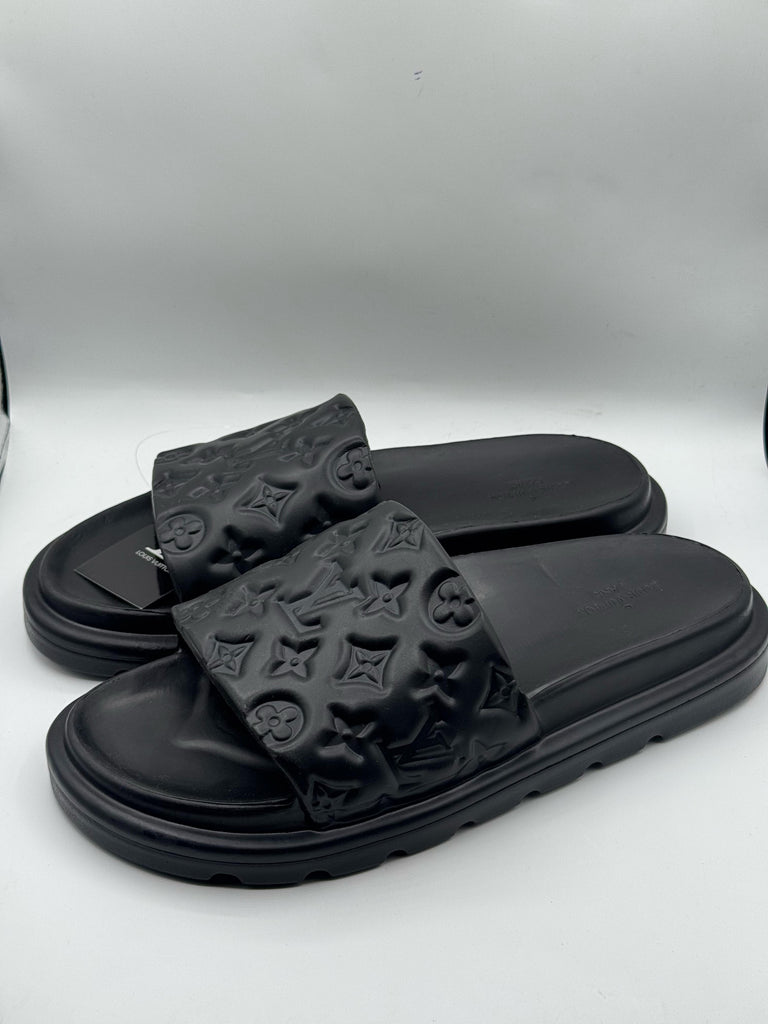 LV Premium Quality Medicated Black Slipper