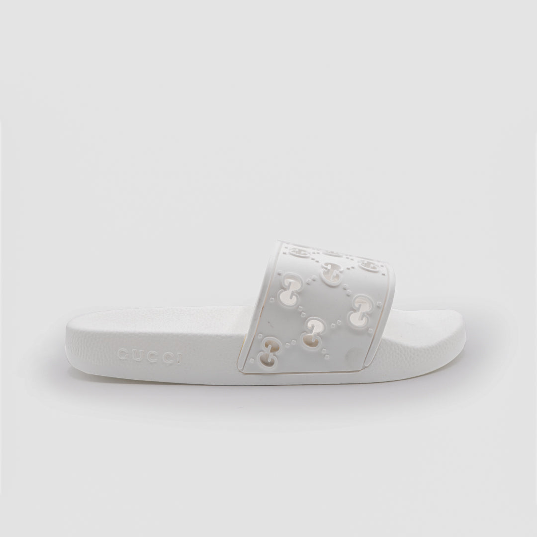 gucci all over logo embellished premium quality white medicated soft slipper gucci all over logo embellished premium quality white medicated soft slipper