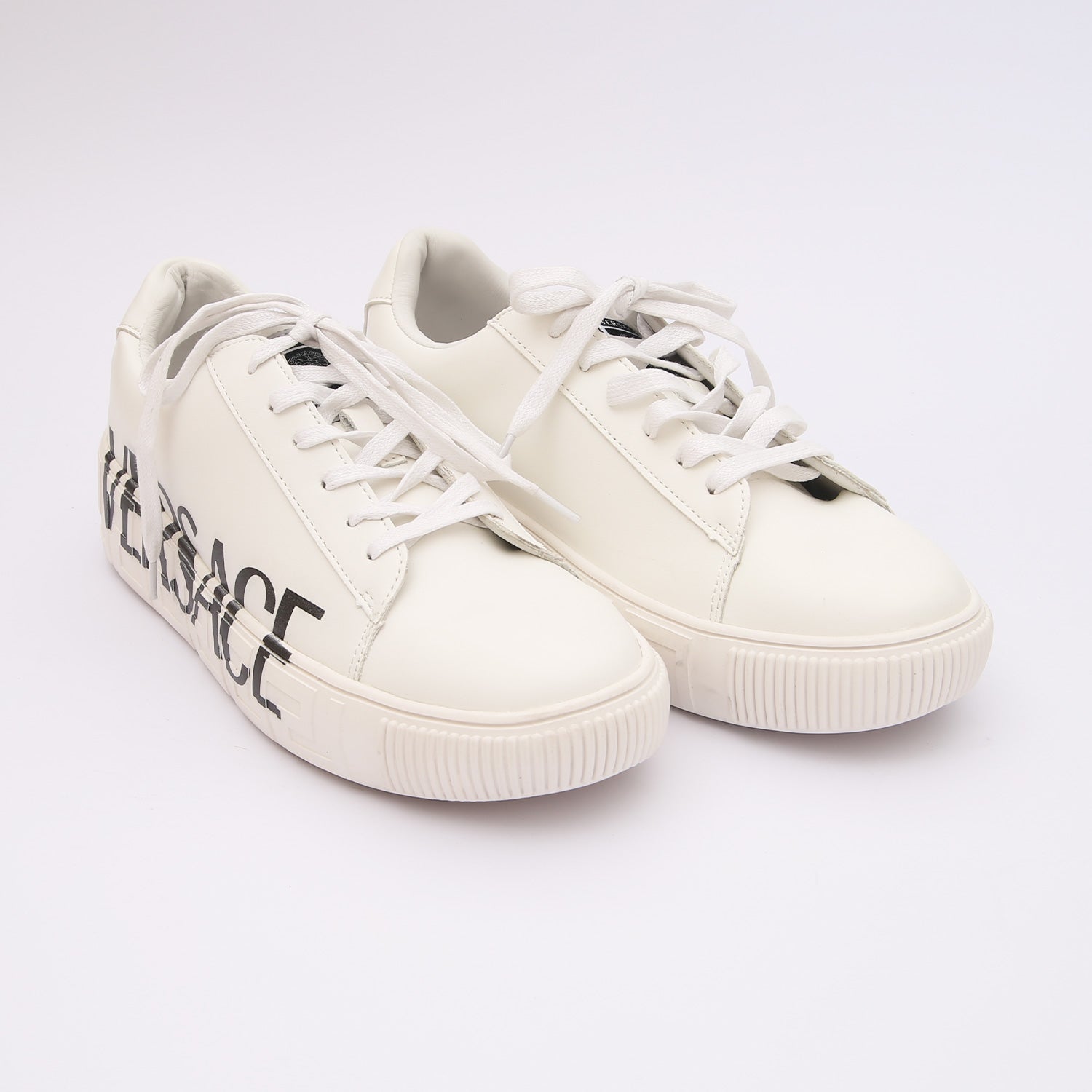 5C98CDA0-D573-4D0B-82C8-3BED51B121B7 Versace premium white Sneakers - Image 2
