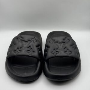 Lv Medicated Black Slipper