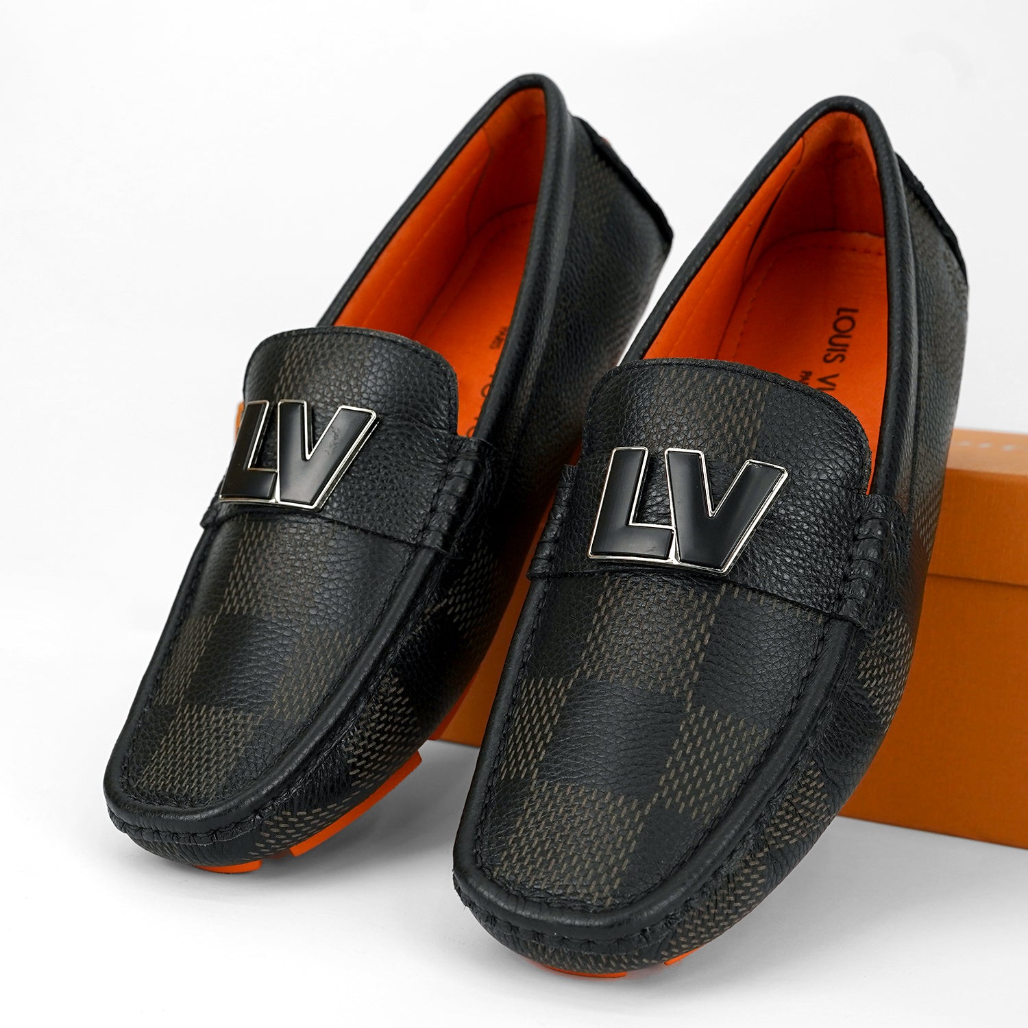 louis vuitton premium loafers with logo louis vuitton premium loafers with logo