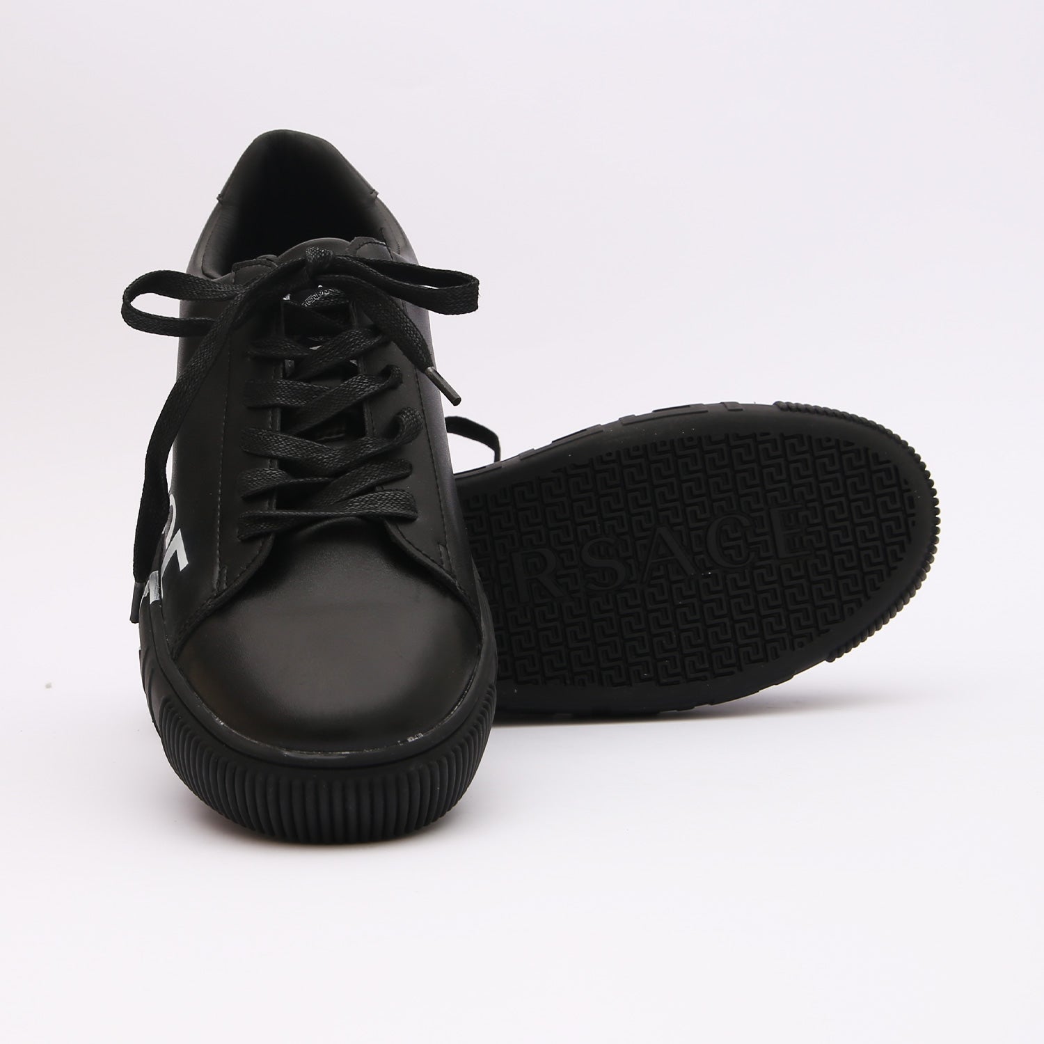 E1D73665-8023-4638-ABDD-5F4037E4BA4E Versace premium Black Sneakers - Image 4