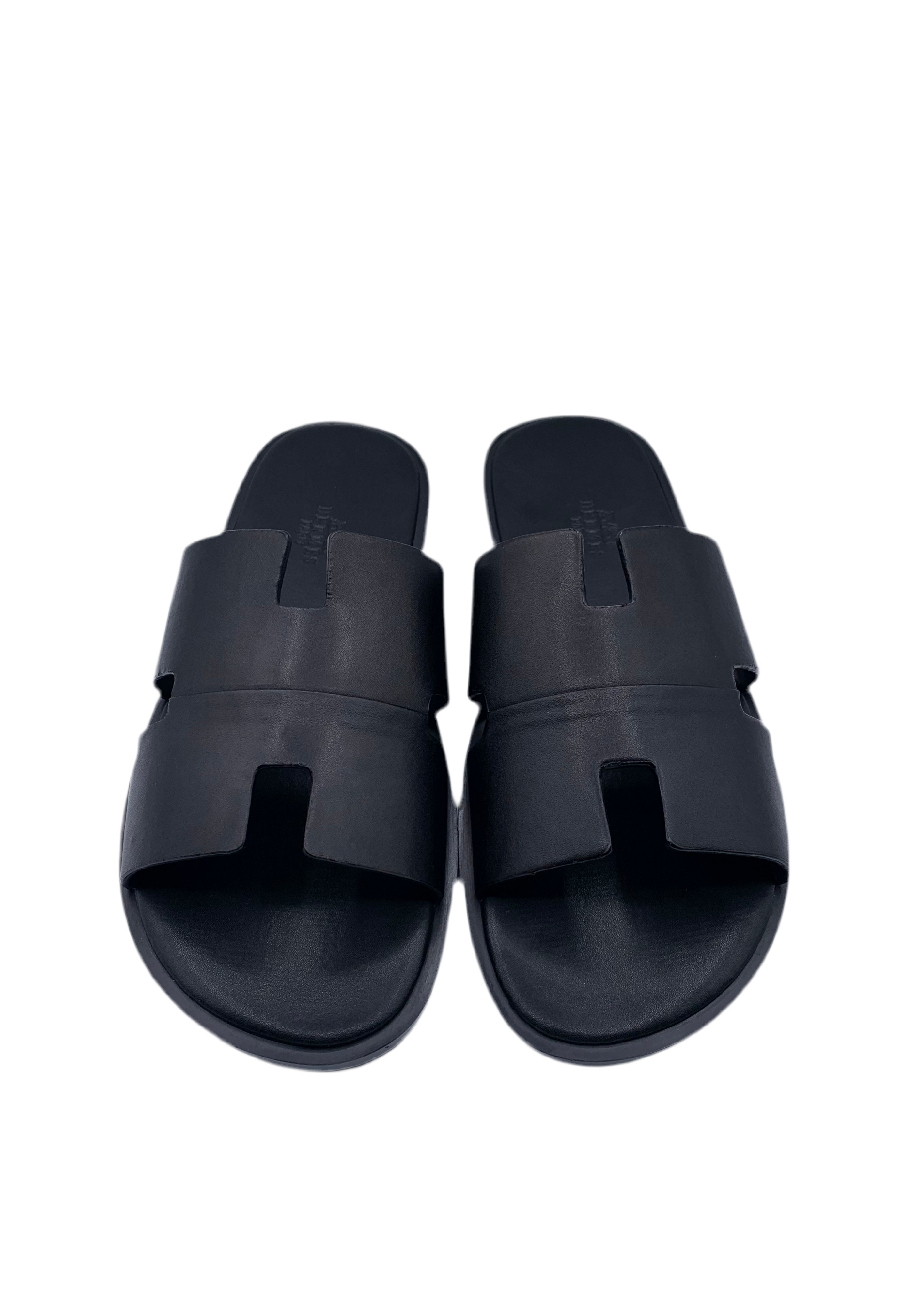 hermes in black high quality leather slipper hermes in black high quality leather slipper