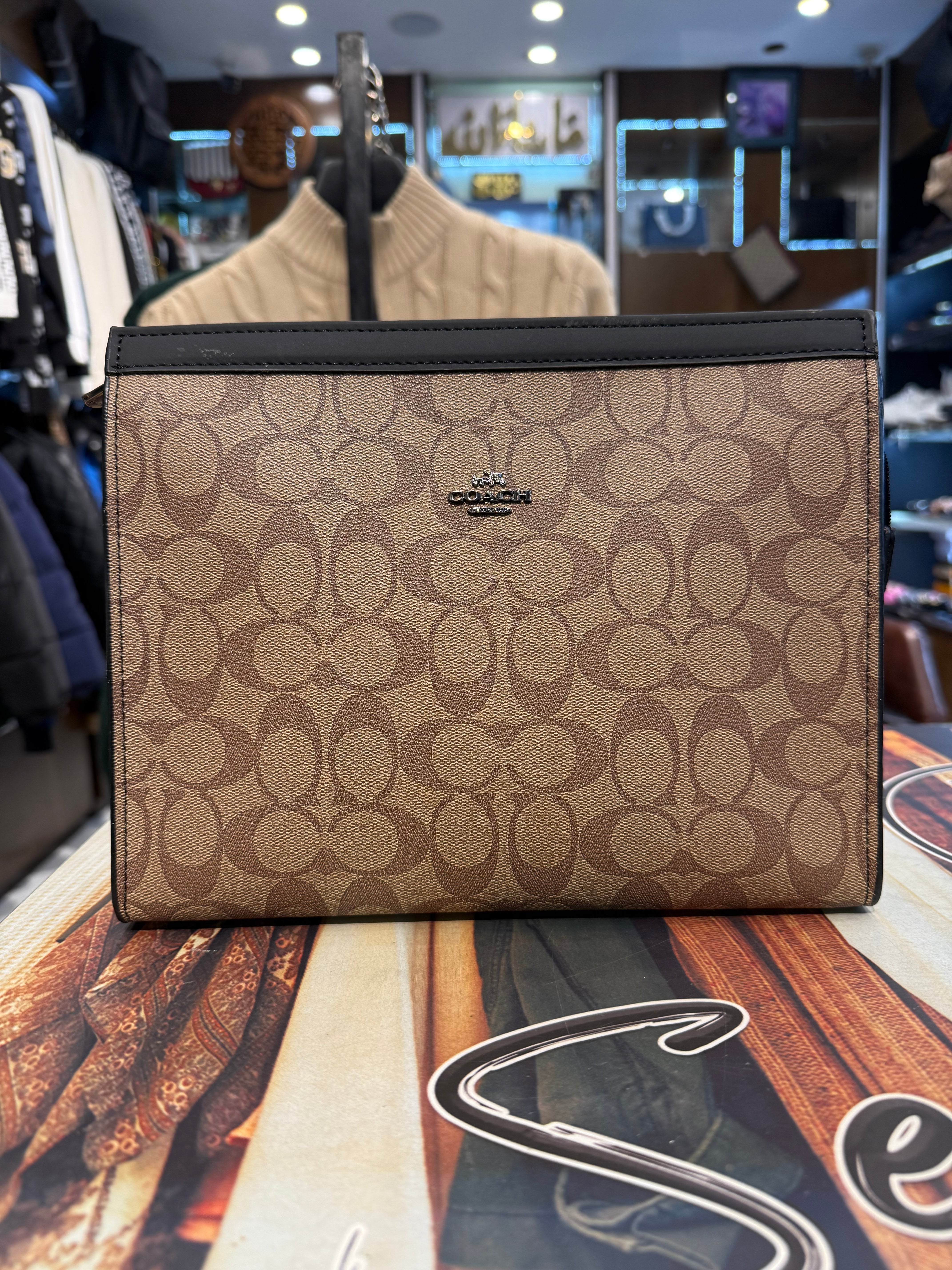 IMG_0443-1 Luxury Men's Carryall Pouch