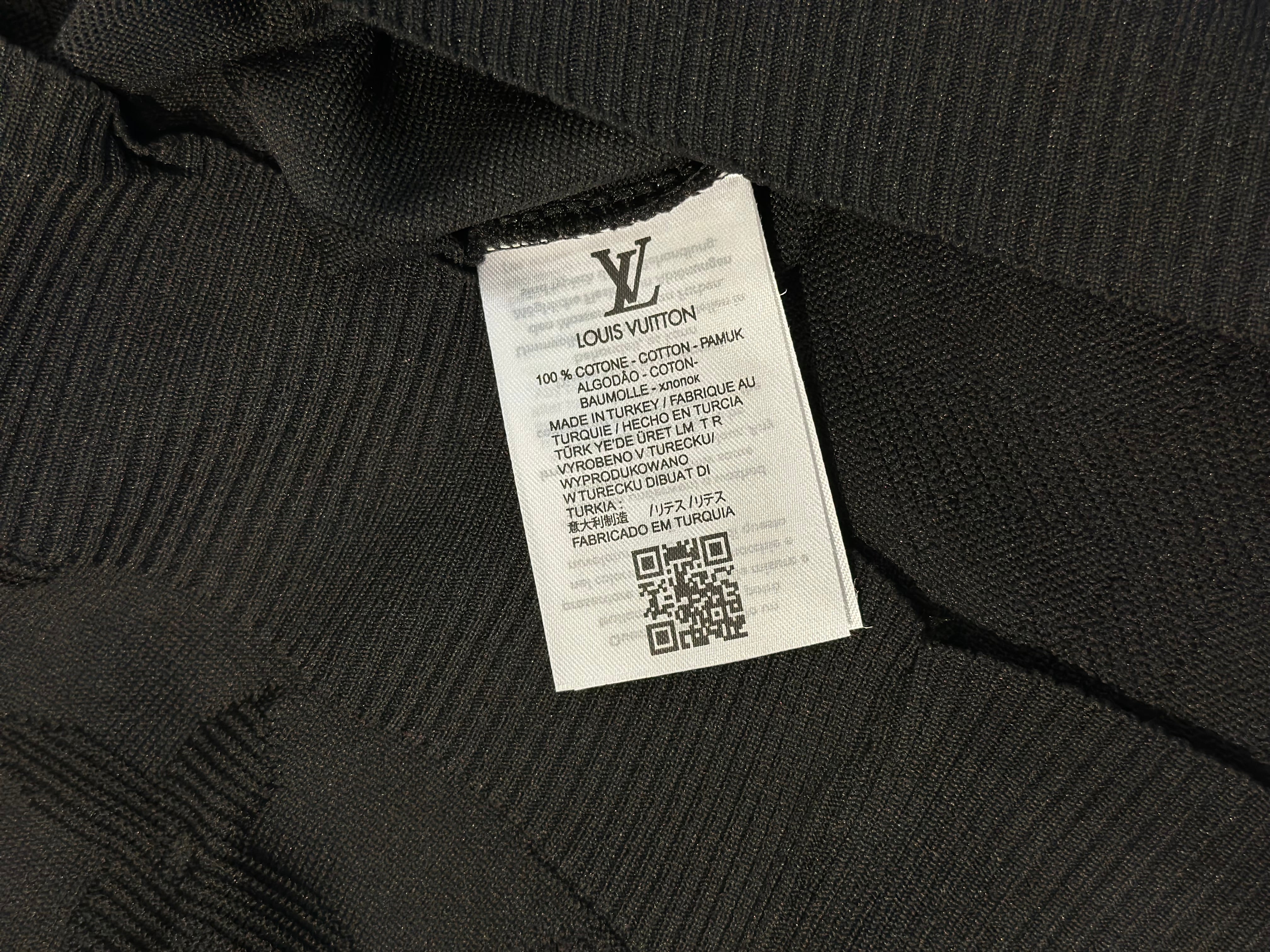 louis vuitton men's black monogram embossed cotton luxury t shirt louis vuitton men's black monogram embossed cotton luxury t shirt