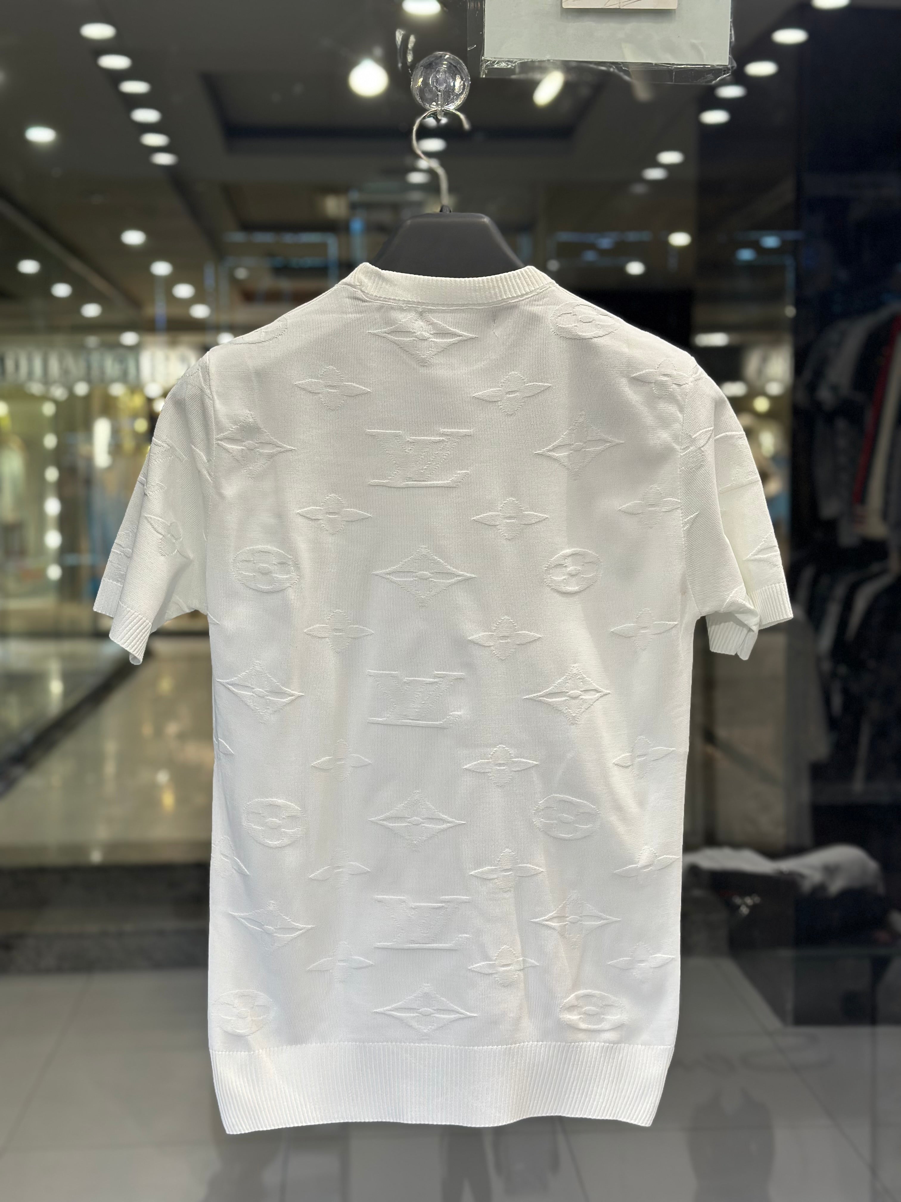 louis vuitton men's white monogram embossed luxury cotton t shirt louis vuitton men's white monogram embossed luxury cotton t shirt