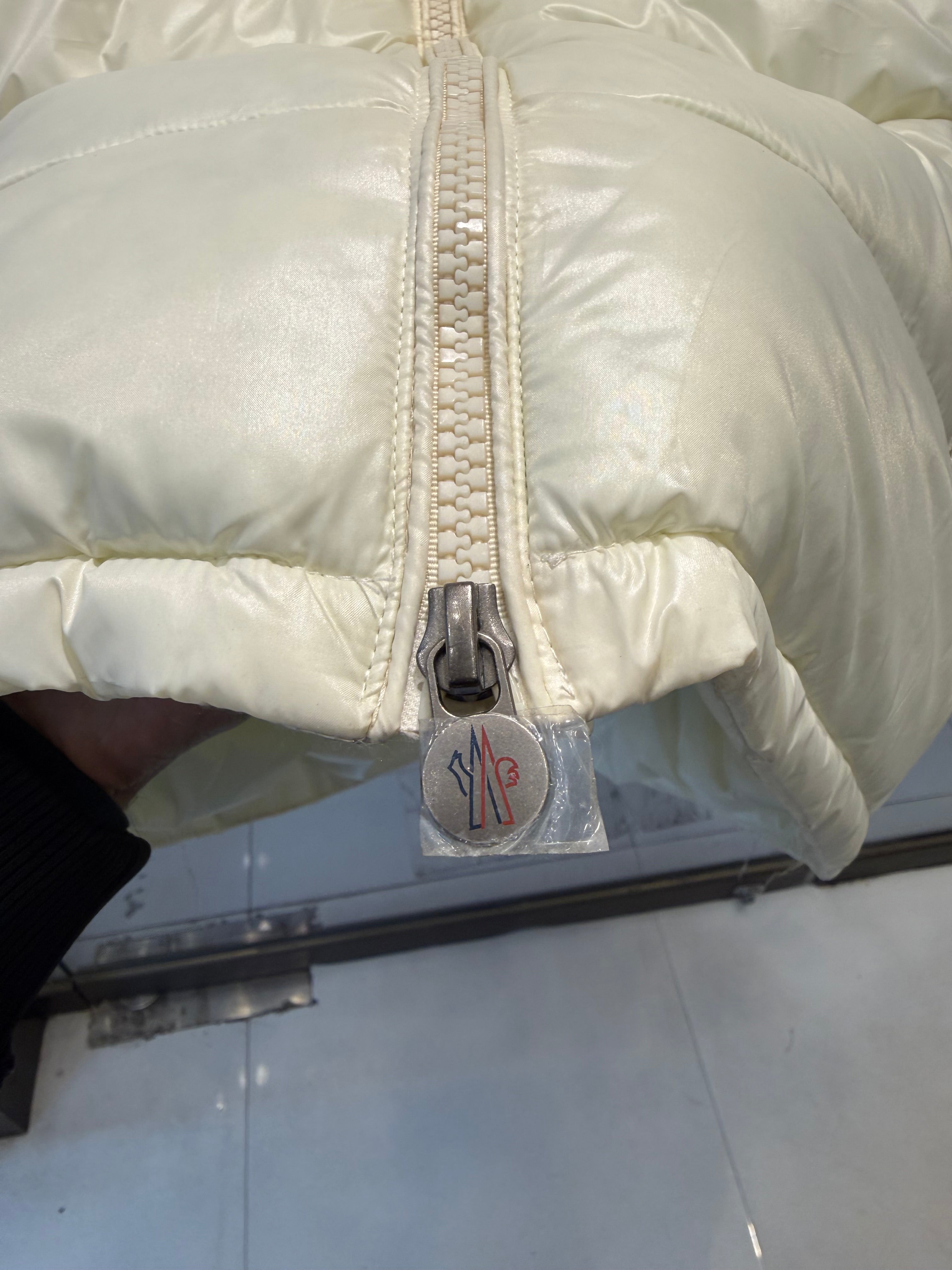 IMG_0820 Premium Moncler Ivory Cream Hooded Puffer Jacket - Image 7