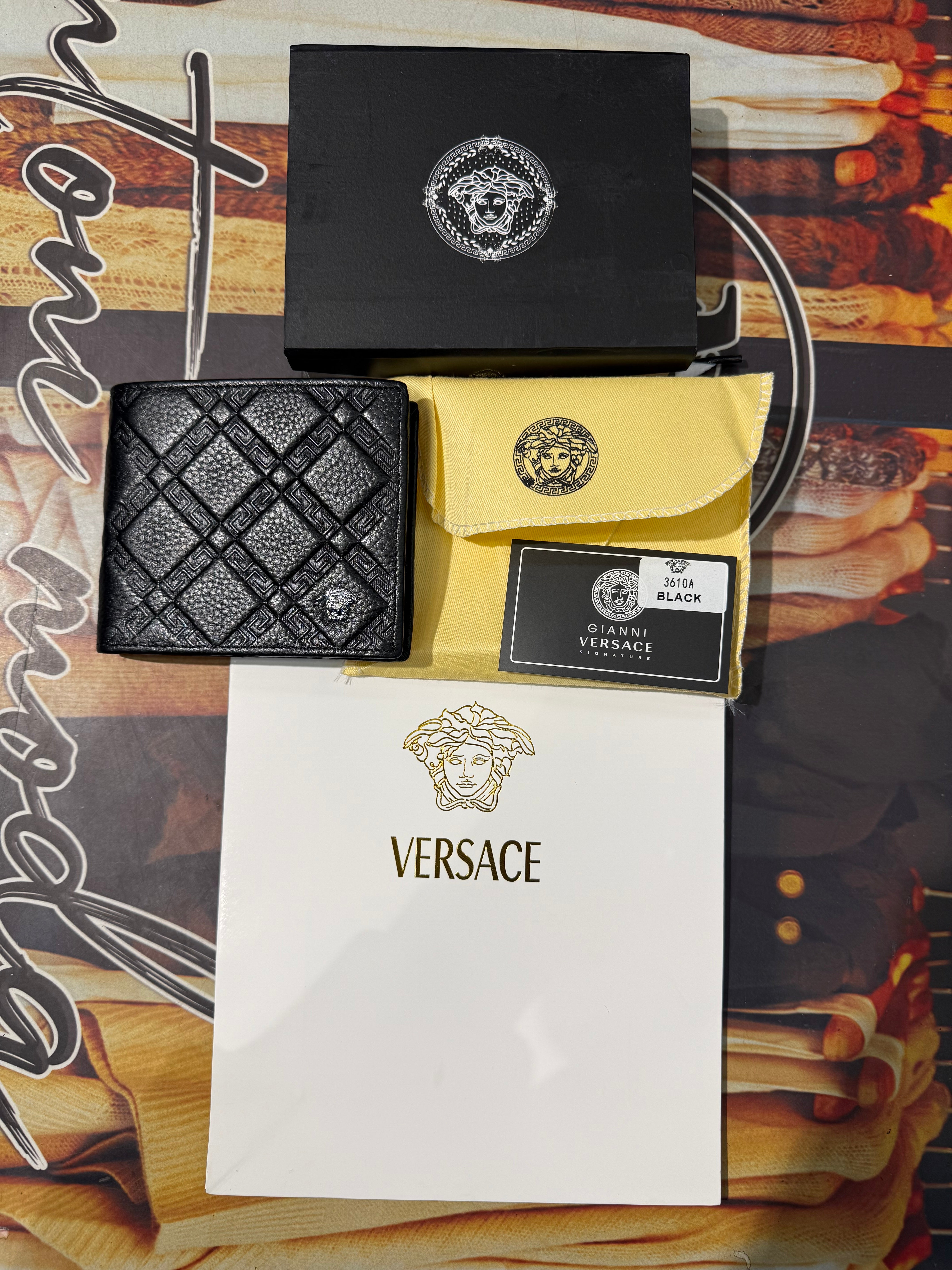 IMG_1517 Premium Versace Signature Medusa Head Quilted Leather Designer Wallet