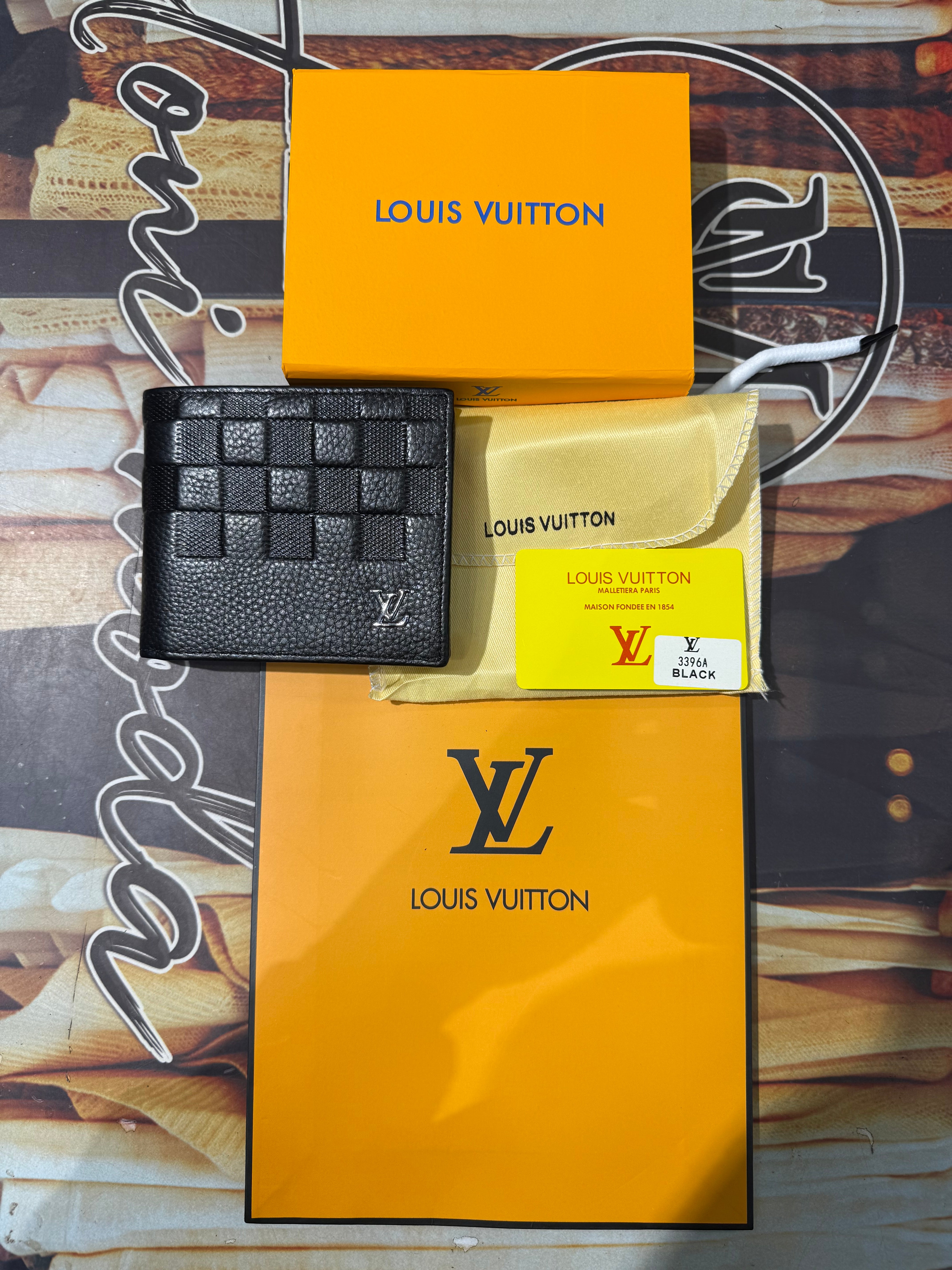 IMG_1526 Premium Louis Vuitton Damier Infini Embossed Leather Bi-Fold Wallet