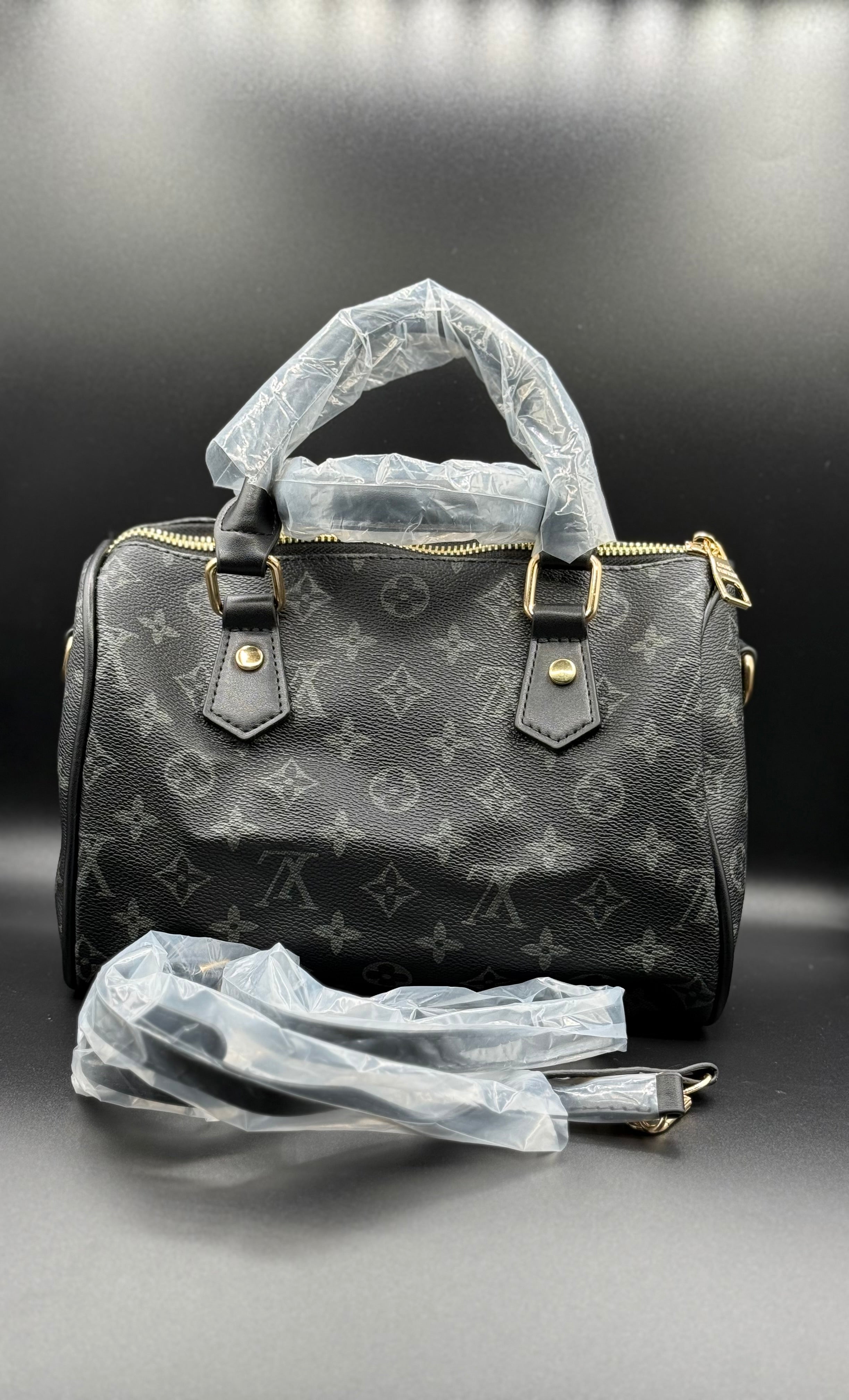 IMG_1630 LV-Inspired Monogram Speedy Bandoulière Premium Satchel Bag - Image 2