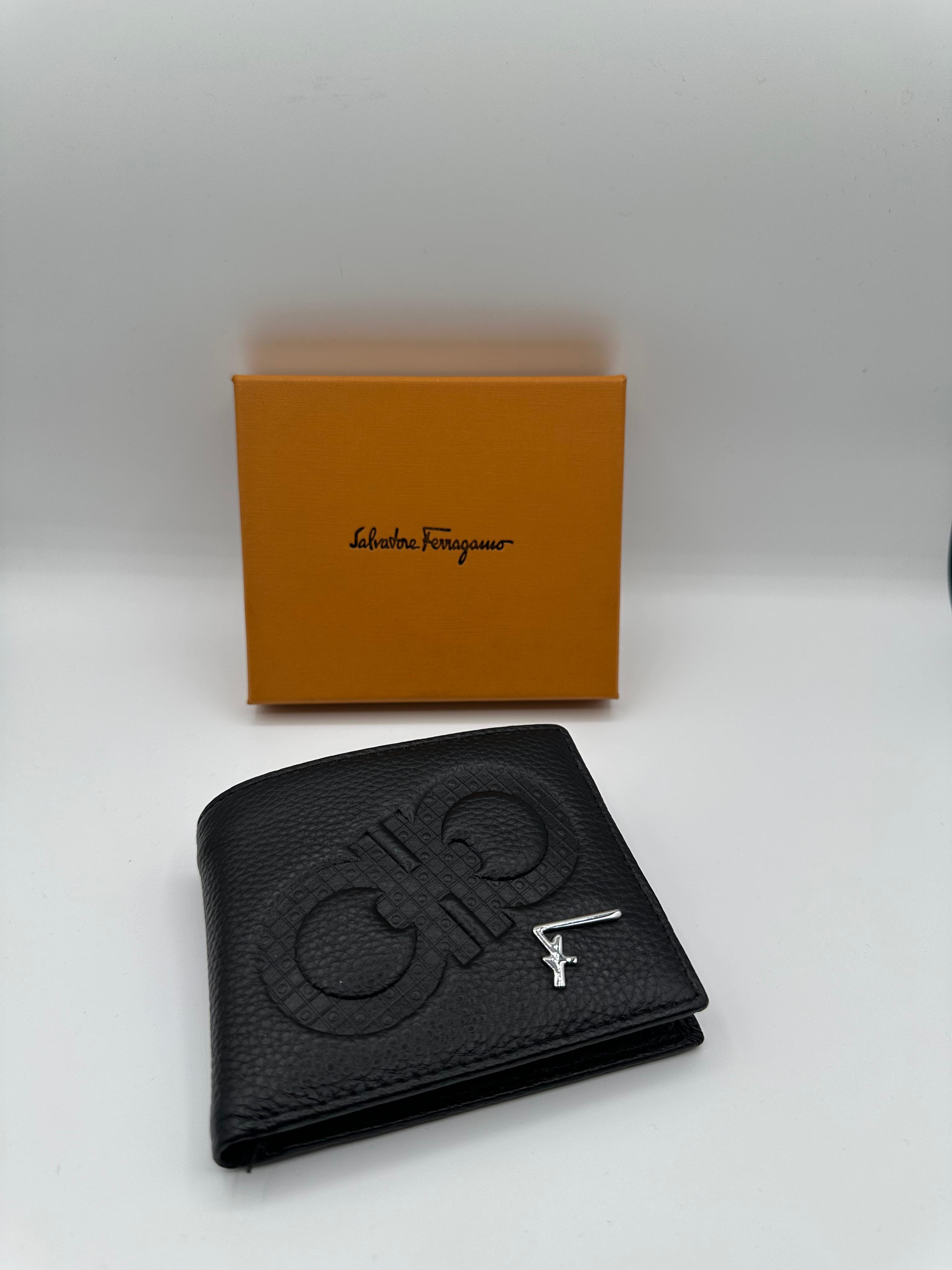 WhatsAppImage2024-08-07at01.05.51 Salvatore Ferragamo Premium Black Wallet