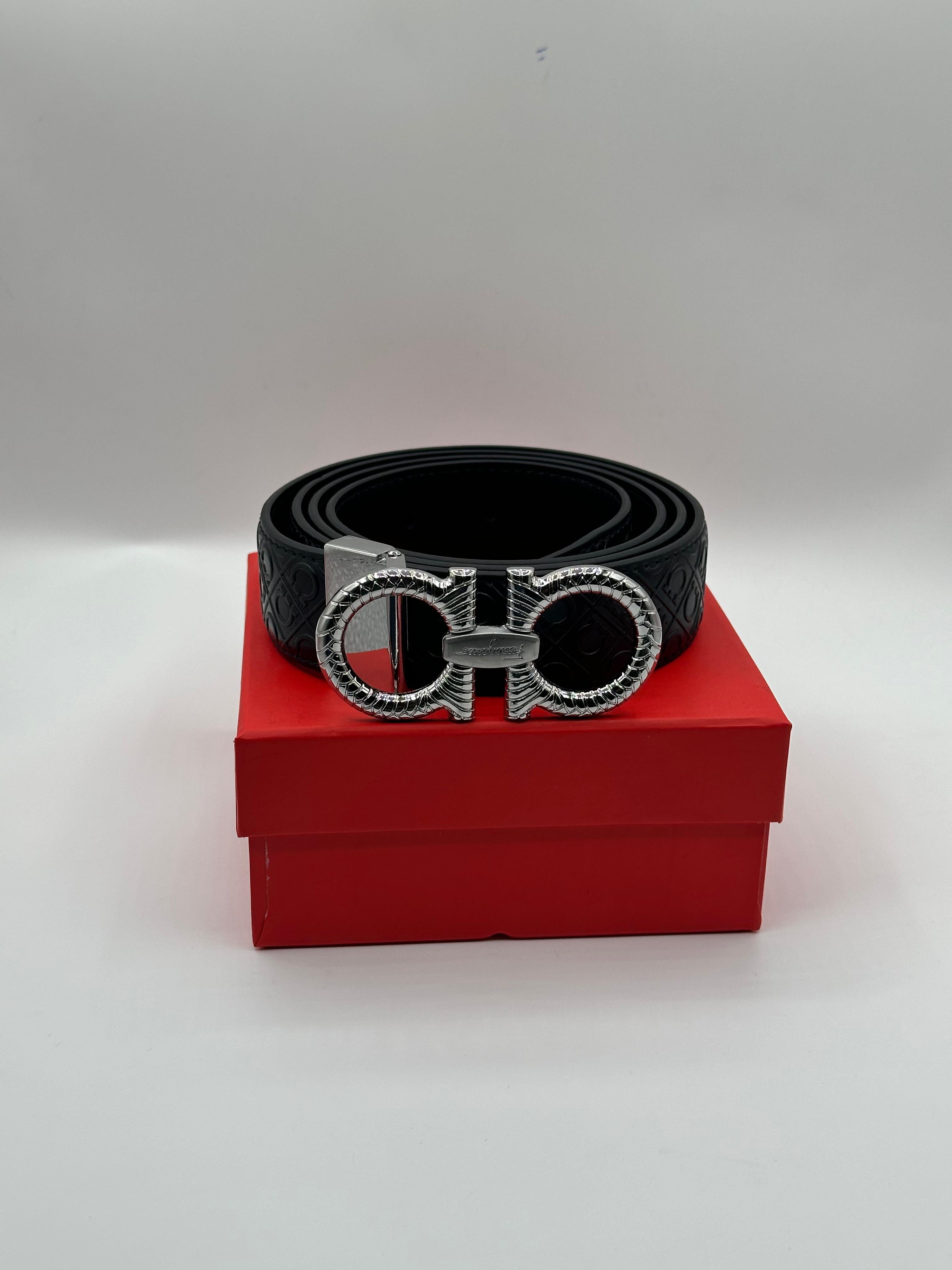 ferragamo black leather signature silver belt ferragamo black leather signature silver belt