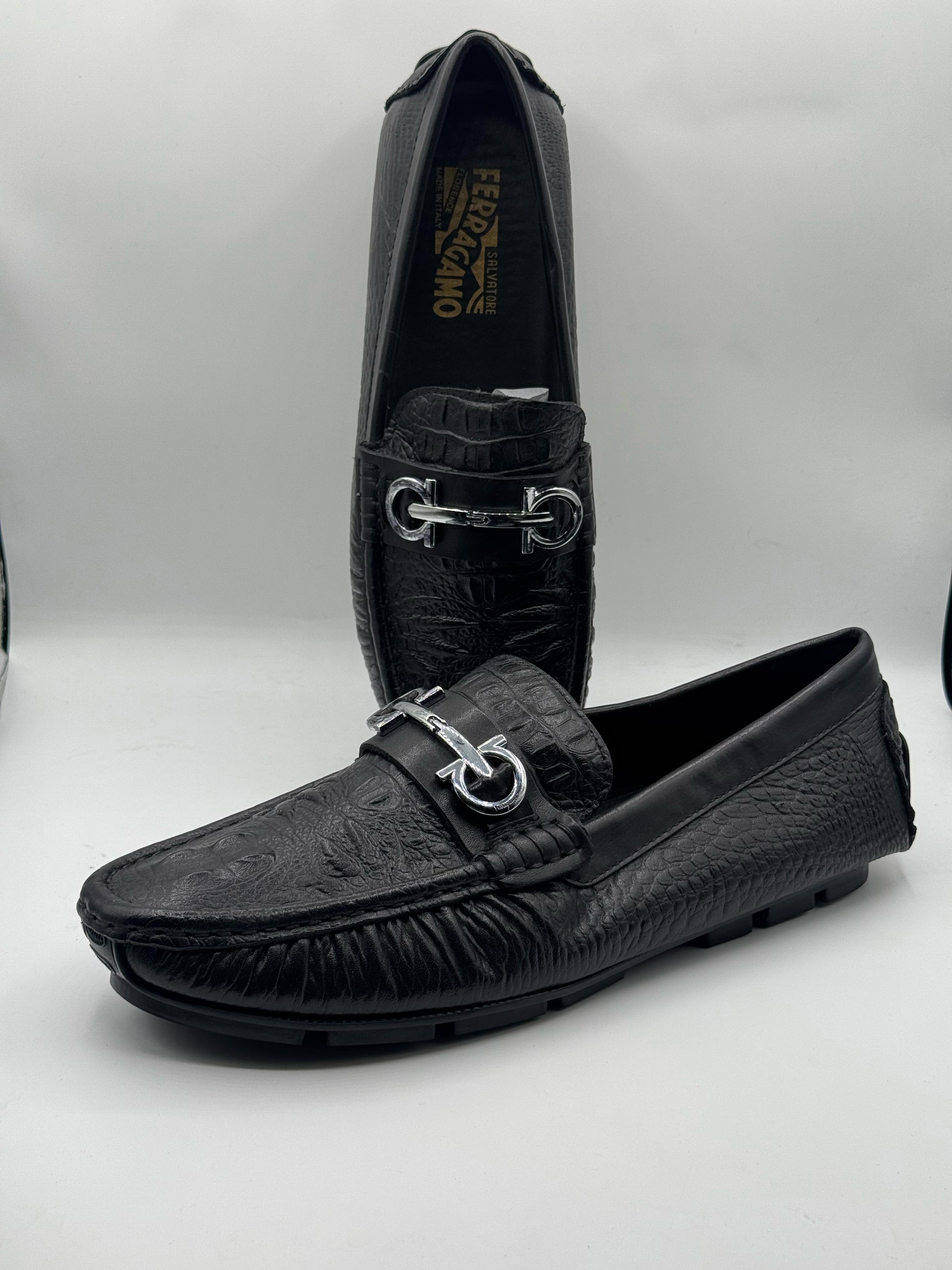 ferragamo premium quality black loafer with buckle ferragamo premium quality black loafer with buckle