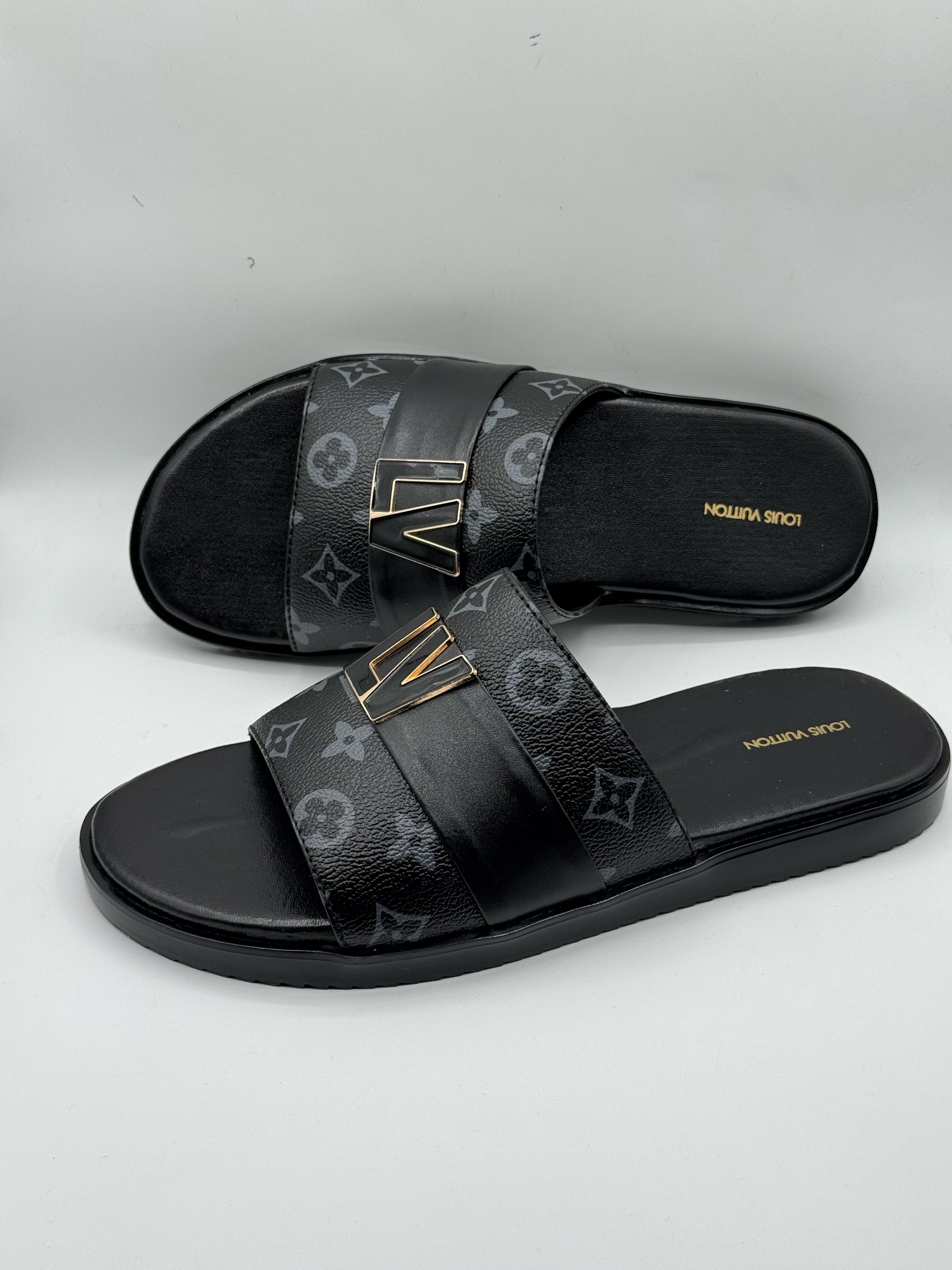 WhatsAppImage2025-04-03at16.44.13 LV Gray Check Premium Quality Leather Slipper - Image 3