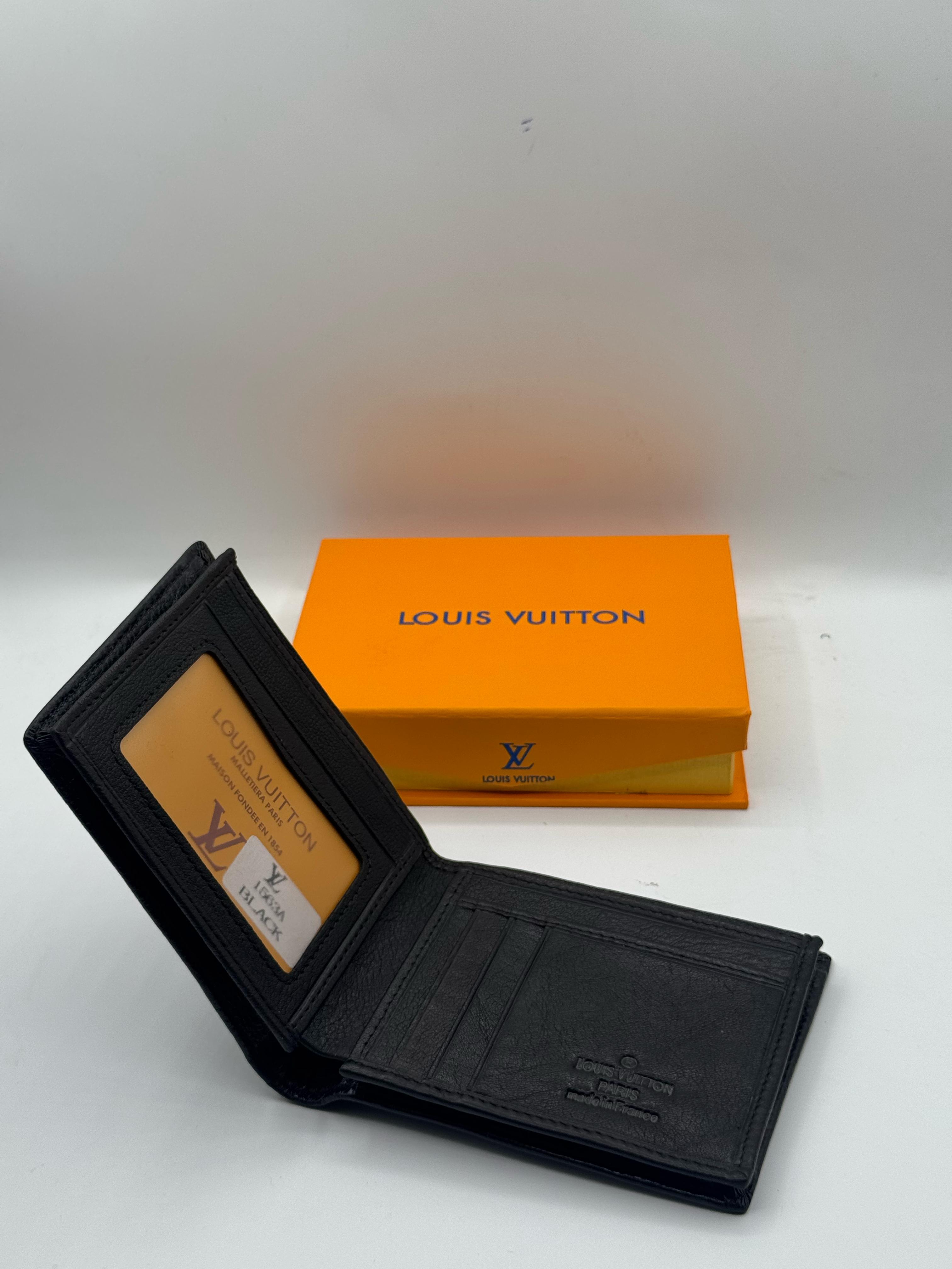 WhatsAppImage2025-04-05at14.40.29 LV Regular Style High Quality Leather Wallet - Image 4