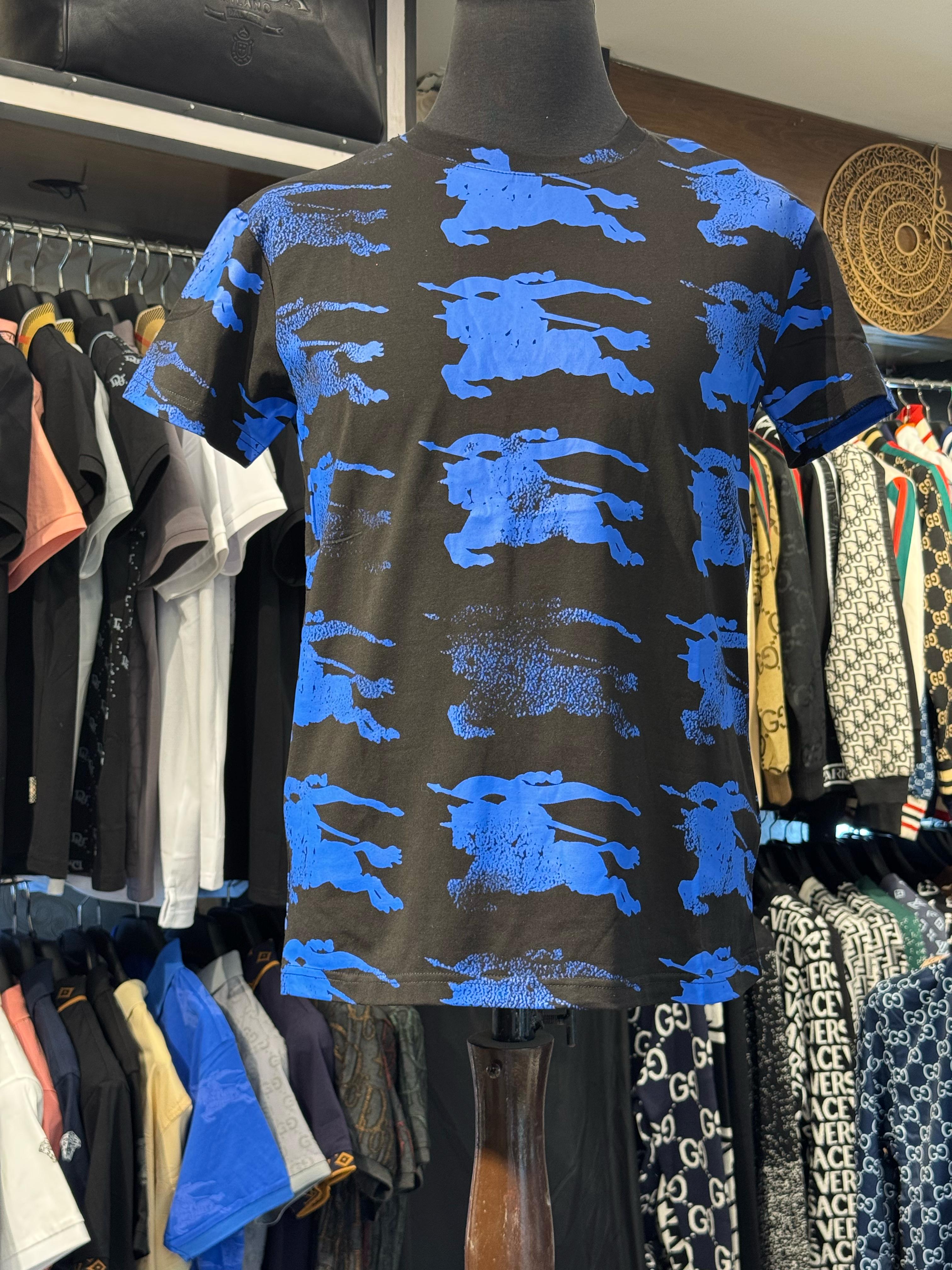 burberry soft cotton tie & dye black blue round neck t shirt burberry soft cotton tie & dye black blue round neck t shirt