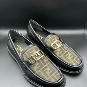 ysl women flat white slipper with logo (copy)