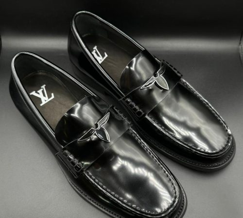 ysl women flat white slipper with logo (copy)