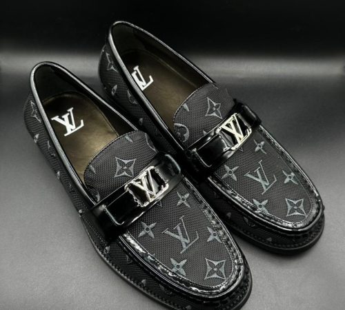 ysl women flat white slipper with logo (copy)